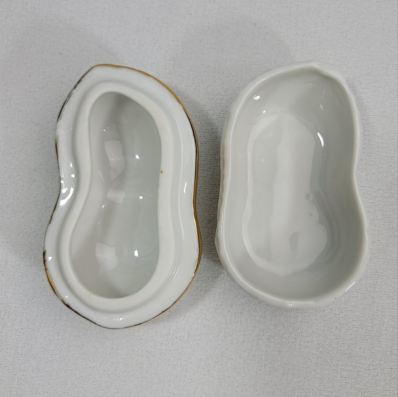 Vtg Enesco Japan Peanut Shaped Ceramic Trinket Container - Picture 7 of 12